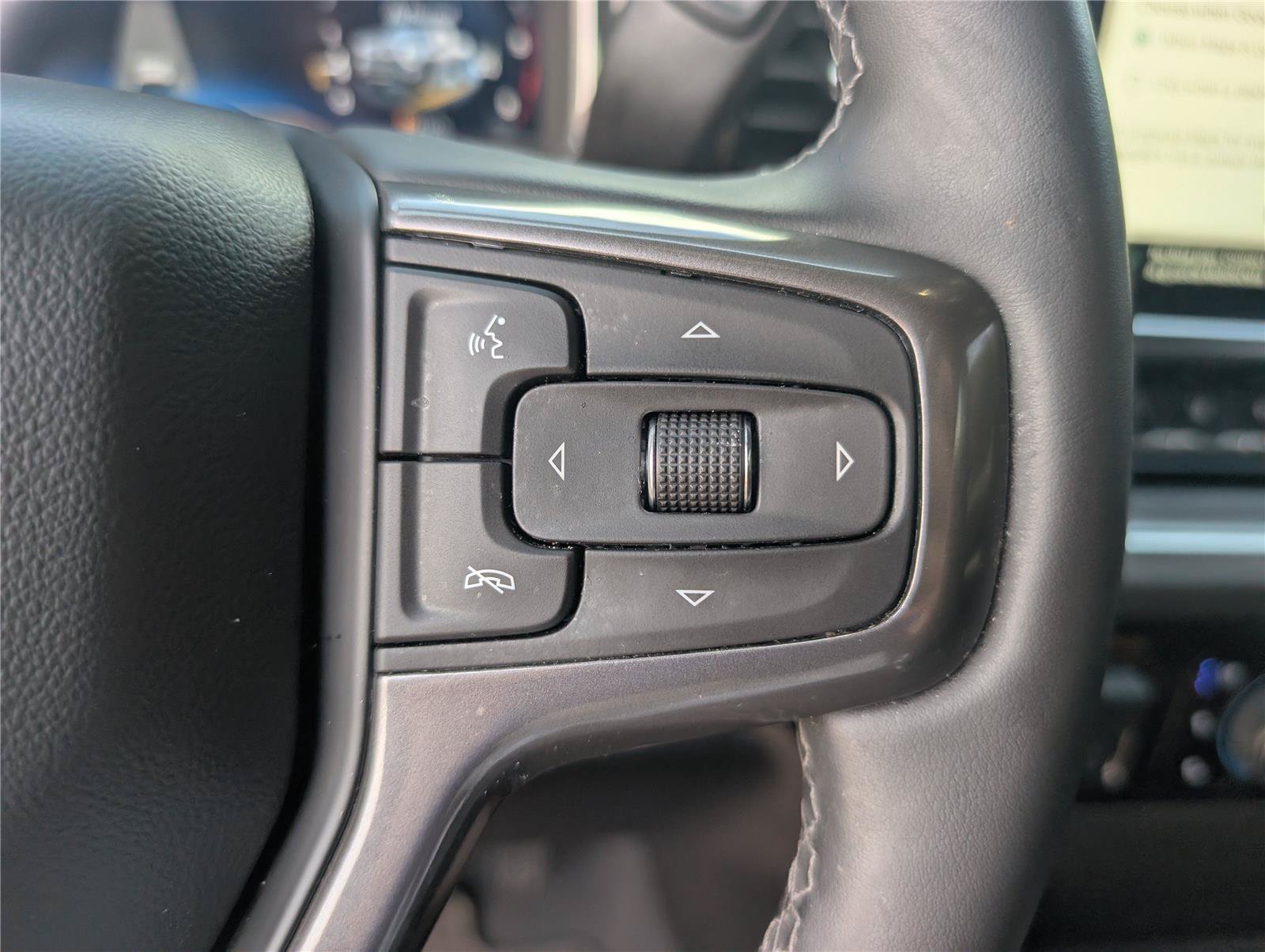 Used 2024 Chevrolet Silverado 2500 High Country w/ Technology Package AWD/4WD image 27