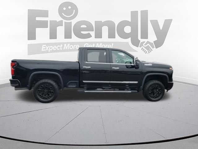 Used 2024 Chevrolet Silverado 3500 High Country w/ High Country Premium Package AWD/4WD image 6