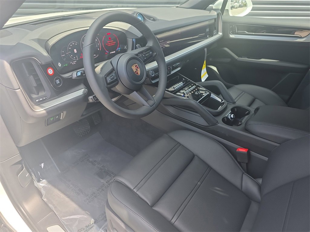 New 2026 Porsche Cayenne E-Hybrid Coupe image 4