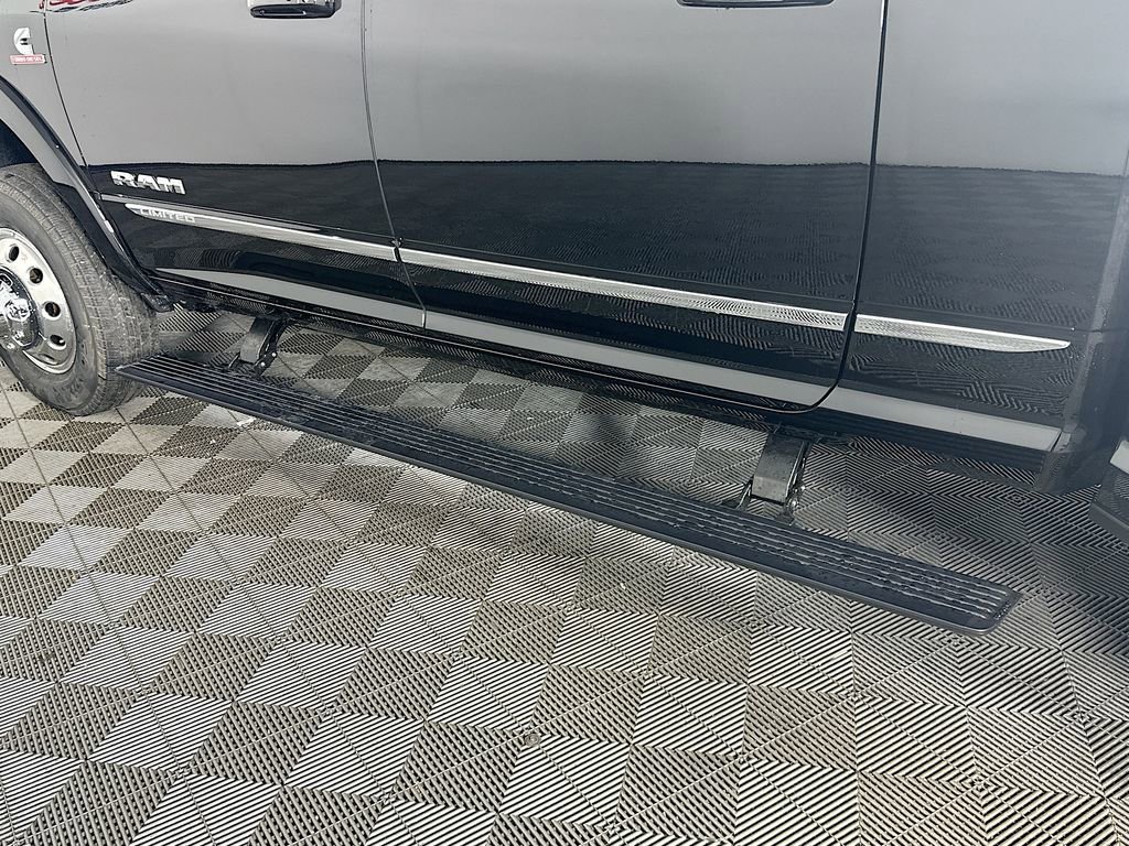 New 2026 RAM 3500 Limited image 21