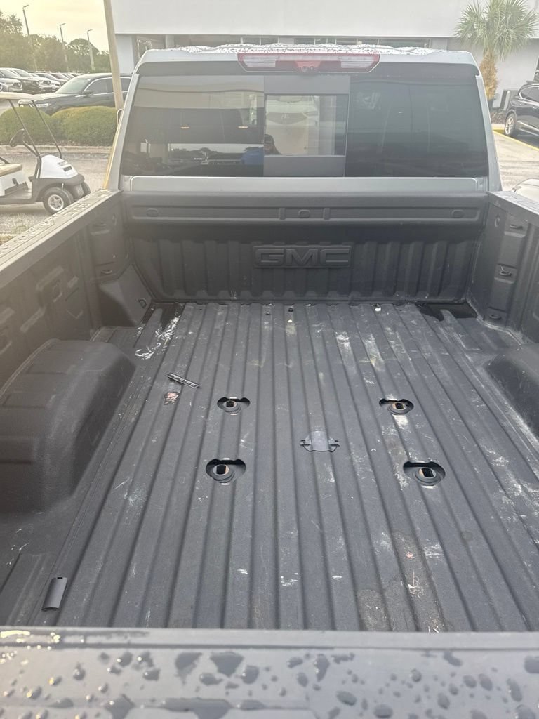 Used 2025 GMC Sierra 3500 Denali Ultimate AWD/4WD image 8