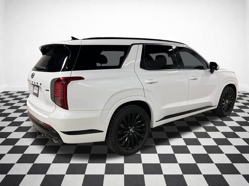 Used 2024 Hyundai Palisade Calligraphy image 8