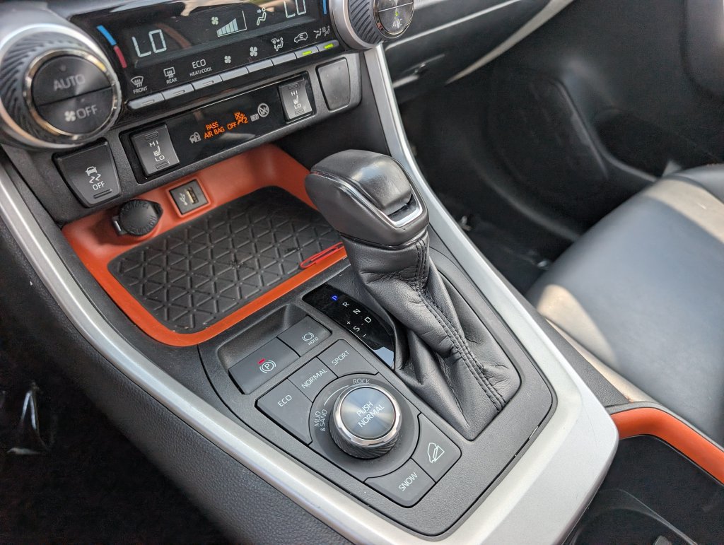 Used 2023 Toyota RAV4 Adventure w/ Convenience Package AWD/4WD image 19
