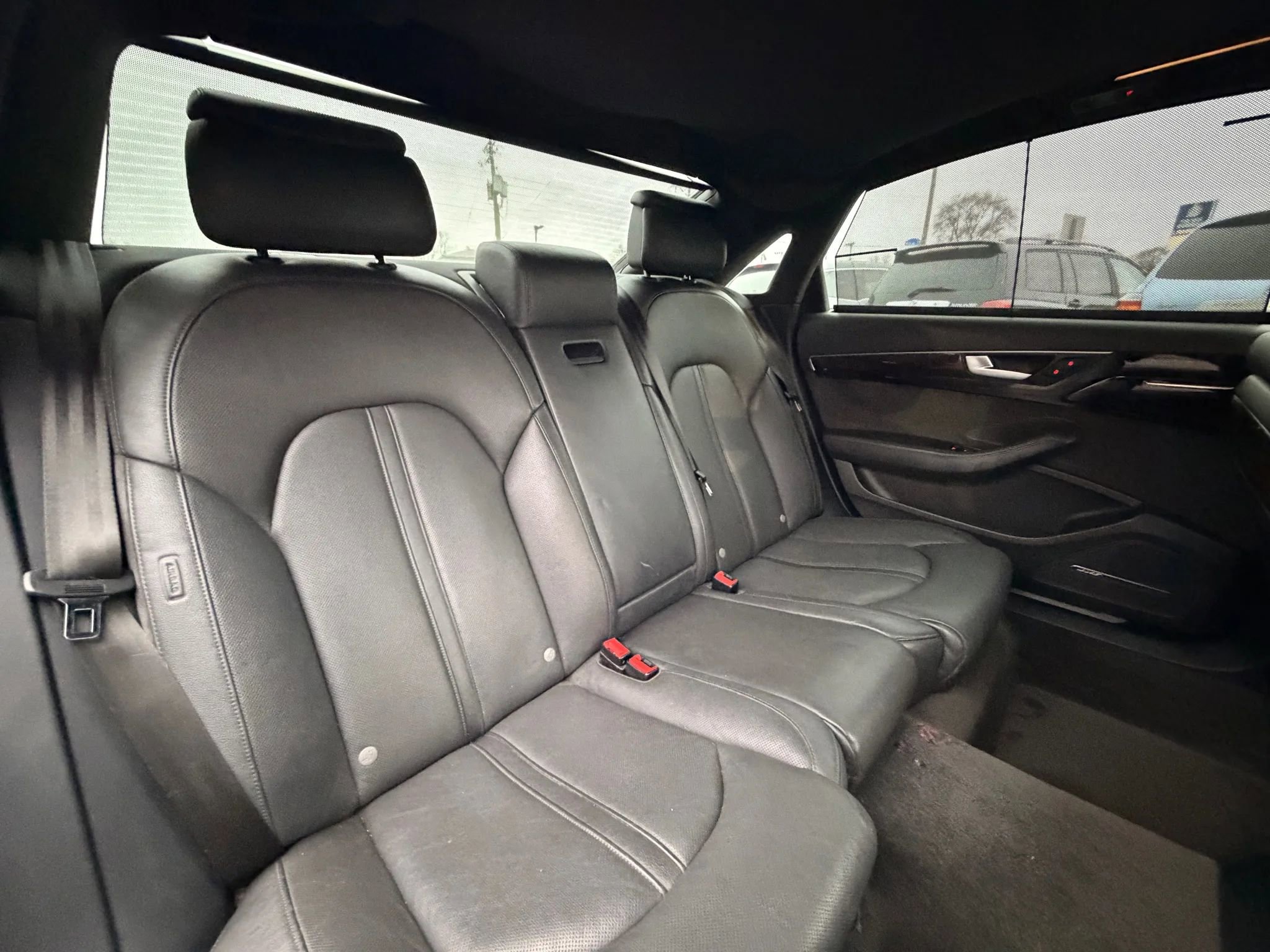 Used 2013 Audi A8 L 3.0T image 25