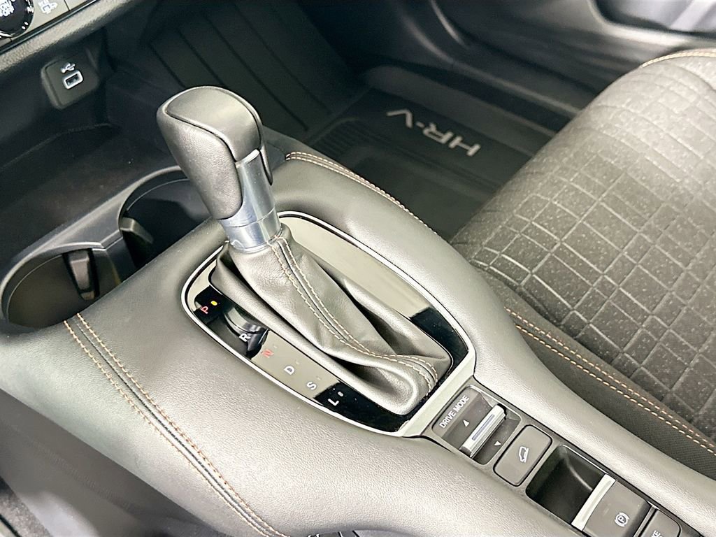 Used 2024 Honda HR-V Sport image 17