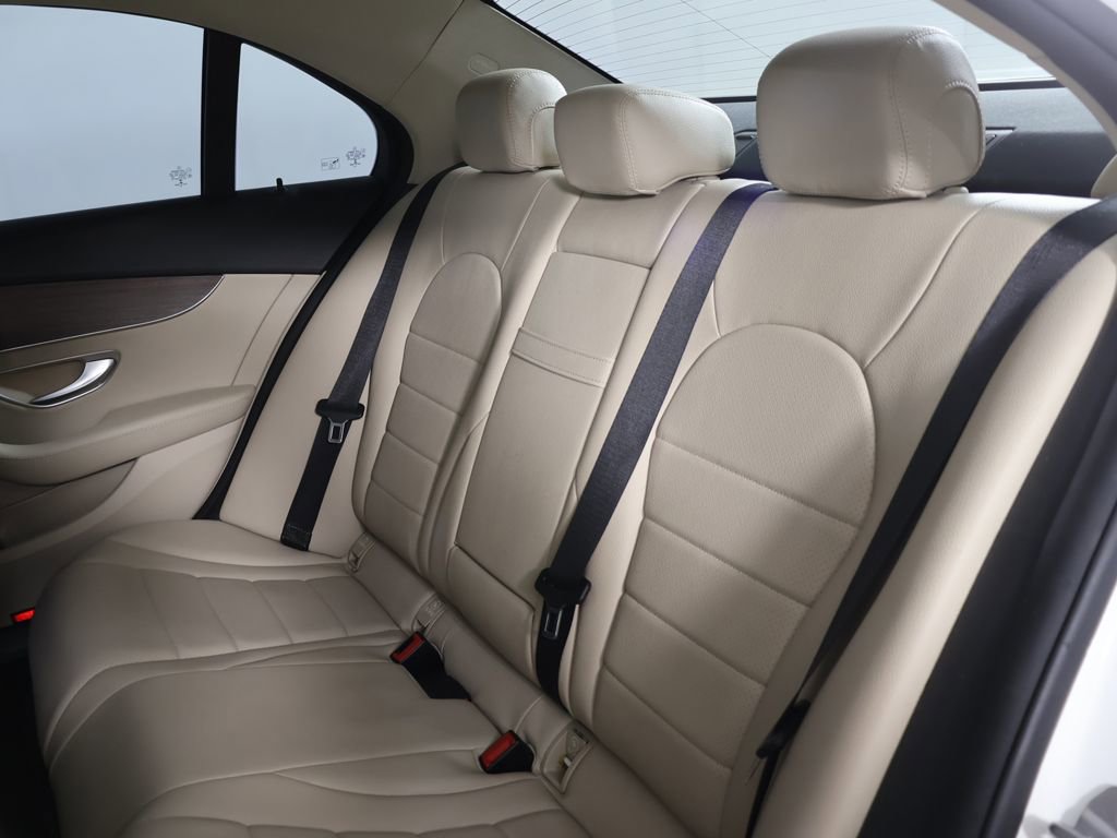 Used 2019 Mercedes-Benz C 300 4MATIC Sedan image 29