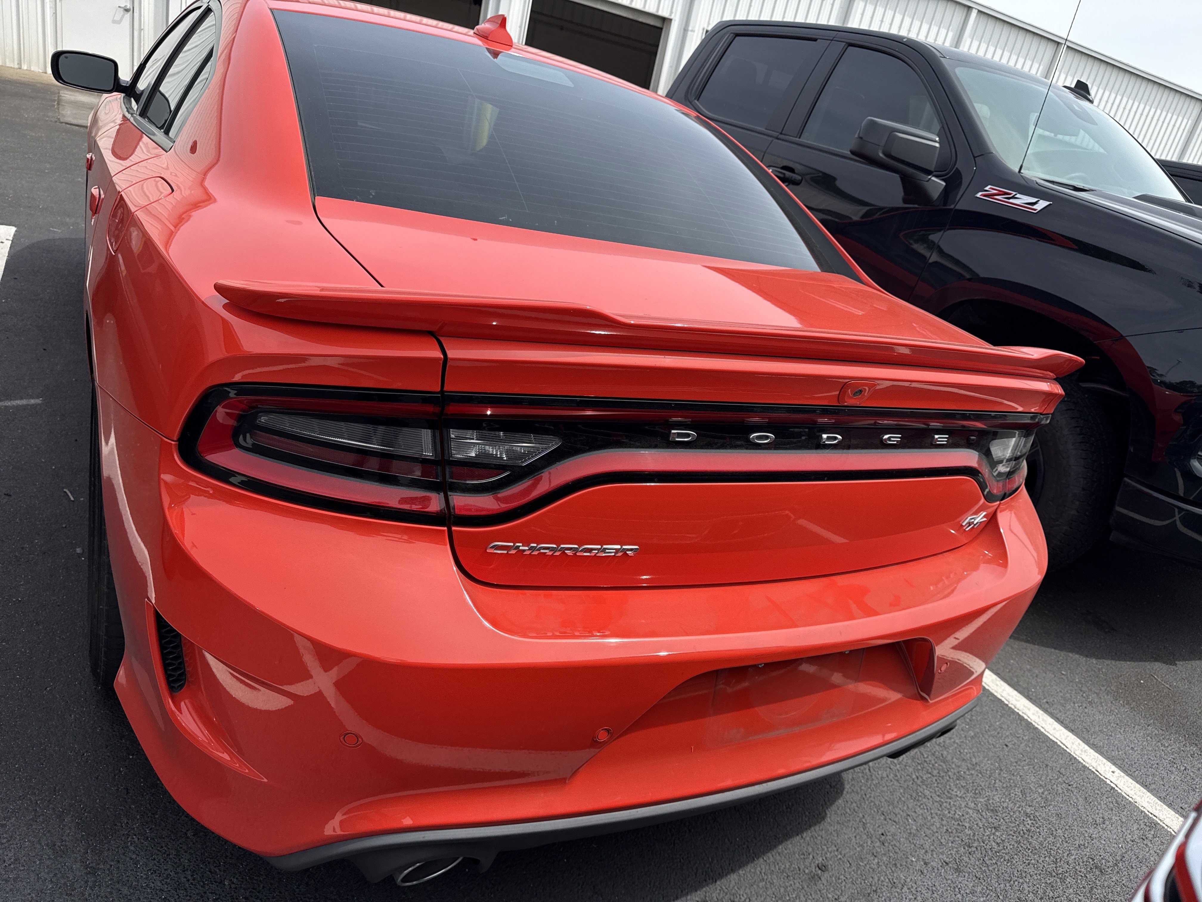 Used 2023 Dodge Charger R/T w/ Performance Handling Group image 7