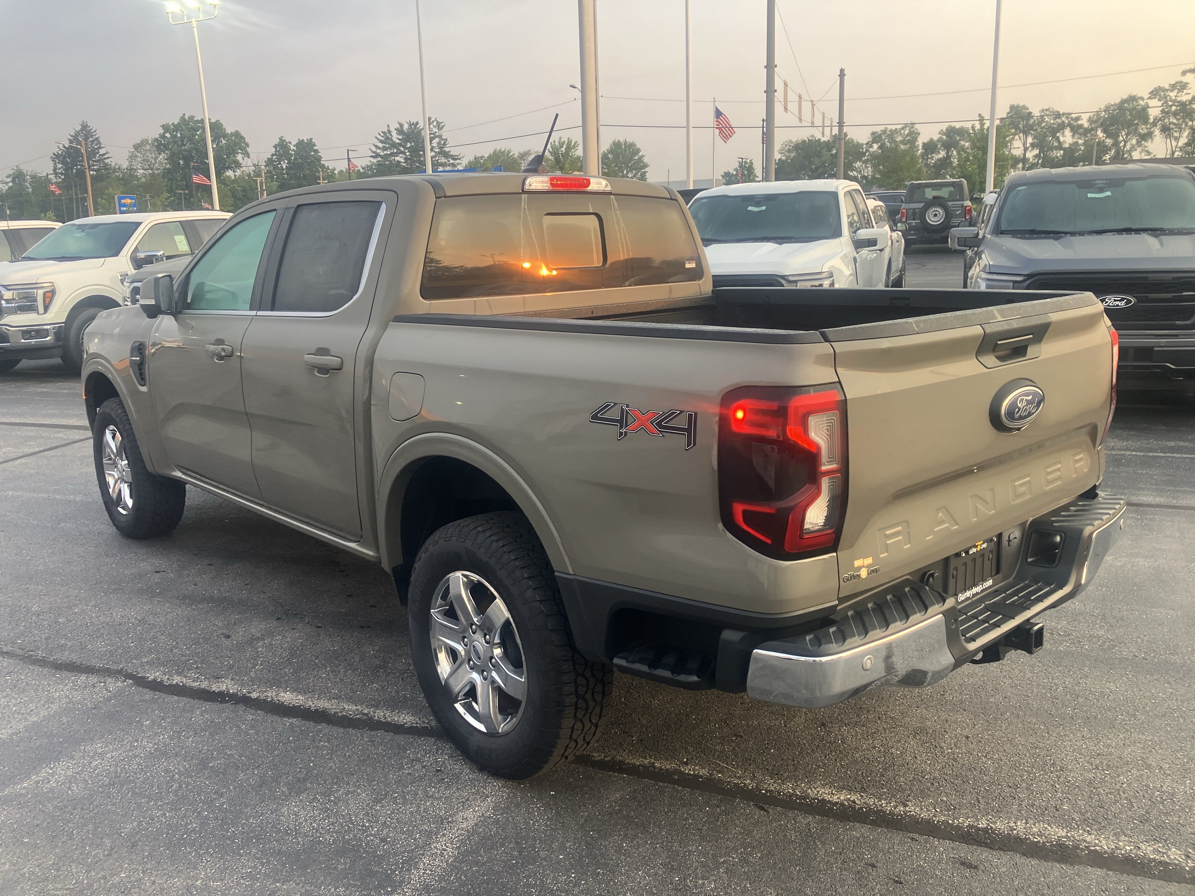 Used 2025 Ford Ranger Lariat w/ Trailer Tow Package AWD/4WD image 5