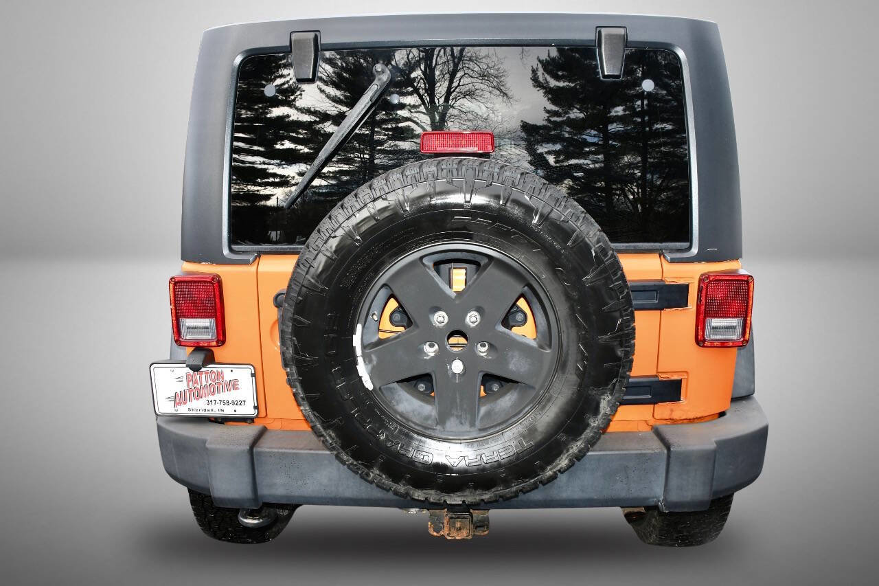 Used 2012 Jeep Wrangler Unlimited Sport image 6
