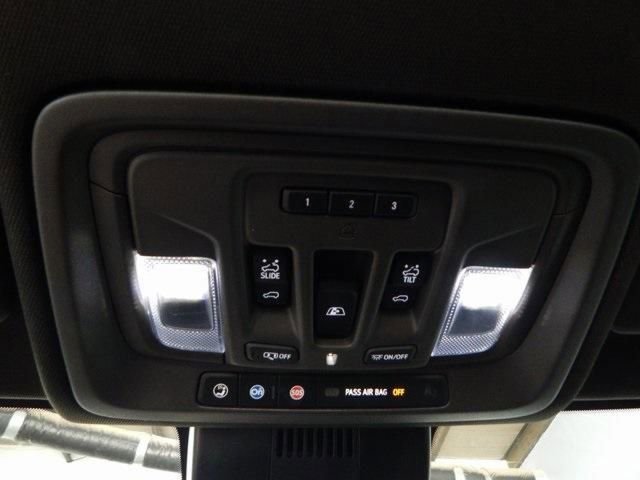 Used 2024 Chevrolet Silverado 1500 LT Trail Boss w/ LT Trail Boss Premium Package image 23