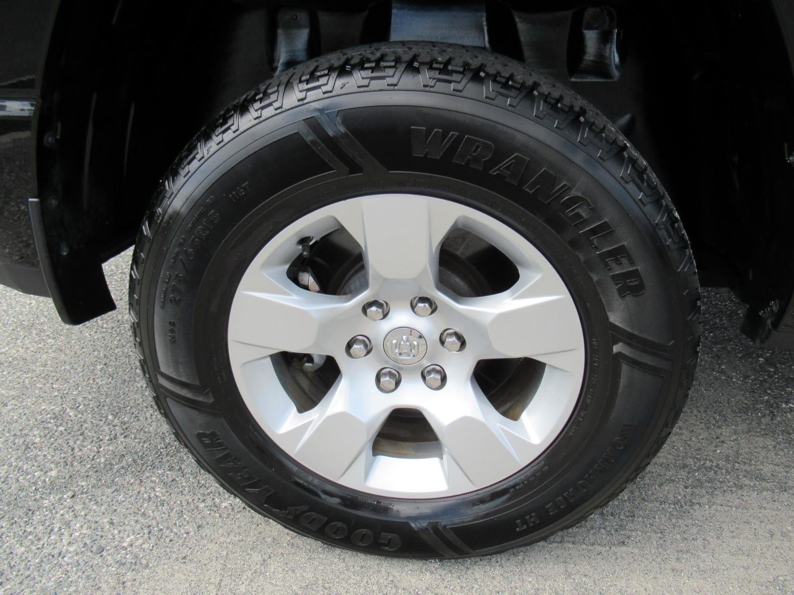 Used 2021 RAM 1500 Big Horn AWD/4WD image 9