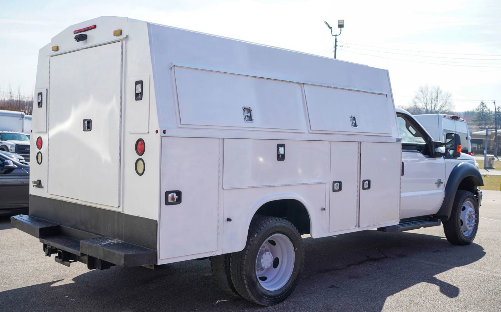 Used 2016 Ford F550 4x4 Regular Cab Super Duty image 8