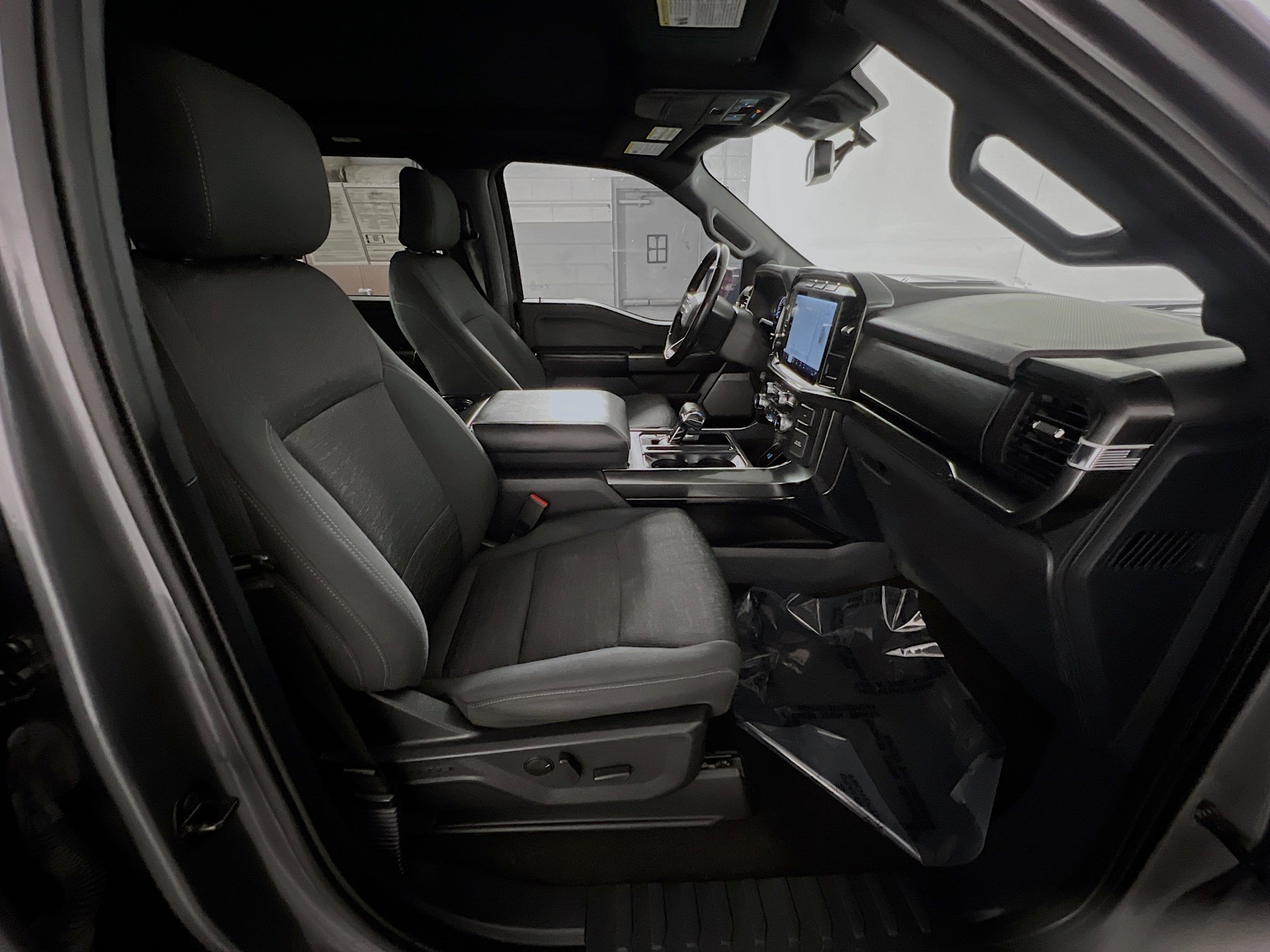 Used 2022 Ford F150 XLT w/ Equipment Group 302A High image 31