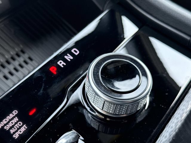 New 2026 Jeep Grand Cherokee Altitude AWD/4WD image 15