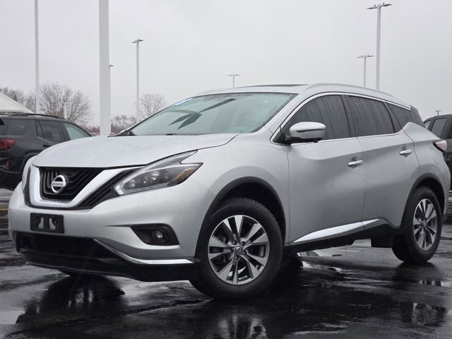 Used 2018 Nissan Murano SL w/ Moonroof Package image 2