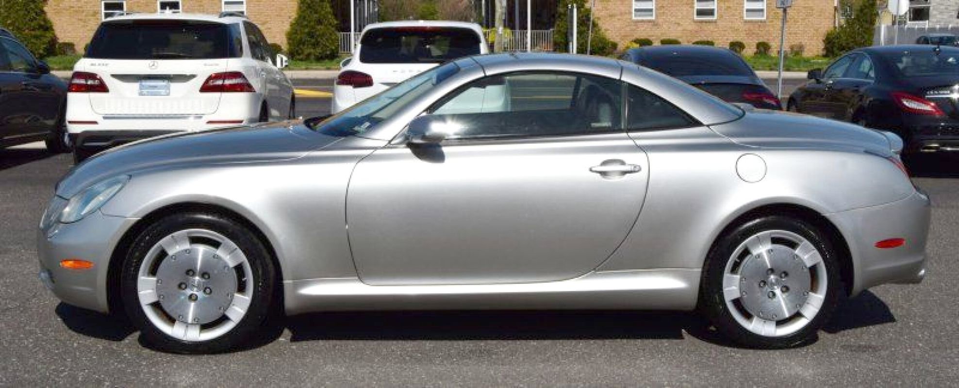 Used 2004 Lexus SC 430 Convertible image 8