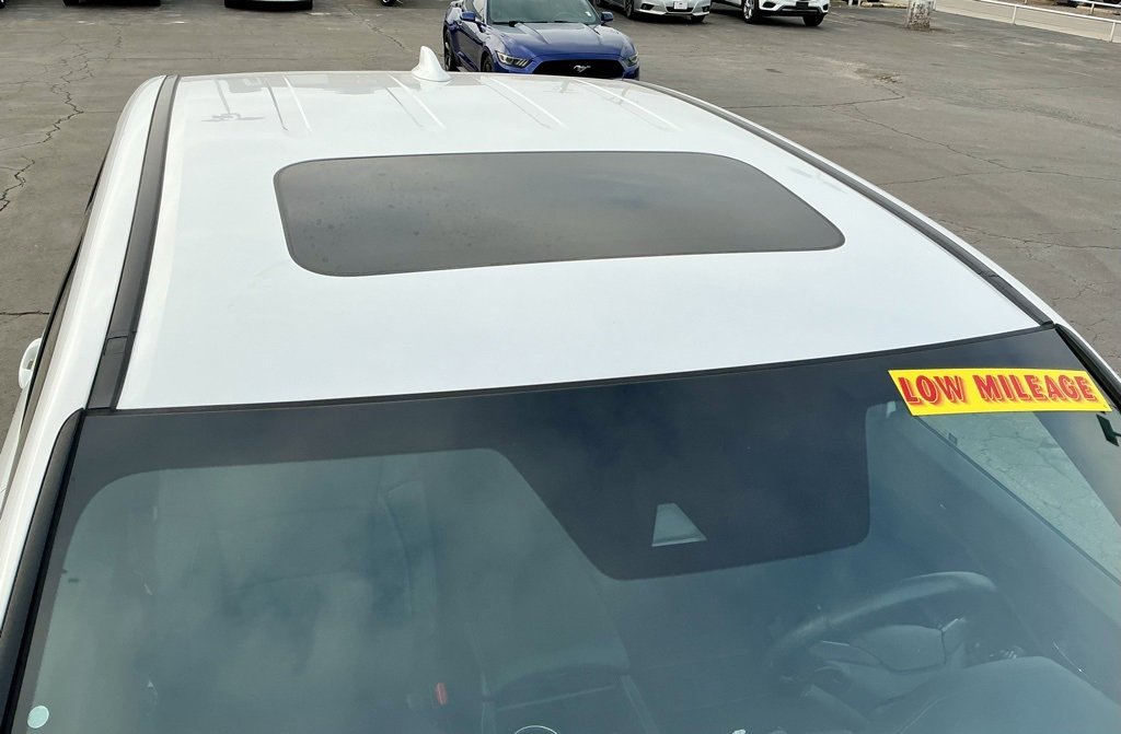 Used 2025 Honda Ridgeline Black Edition image 12