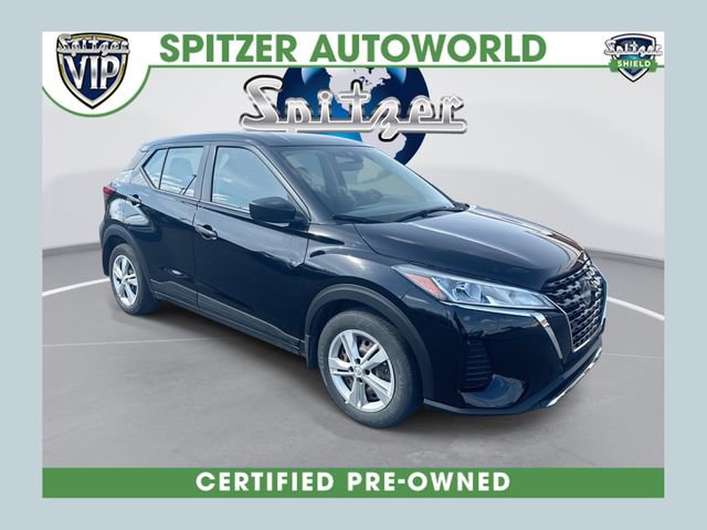 Used 2023 Nissan Kicks S image 1