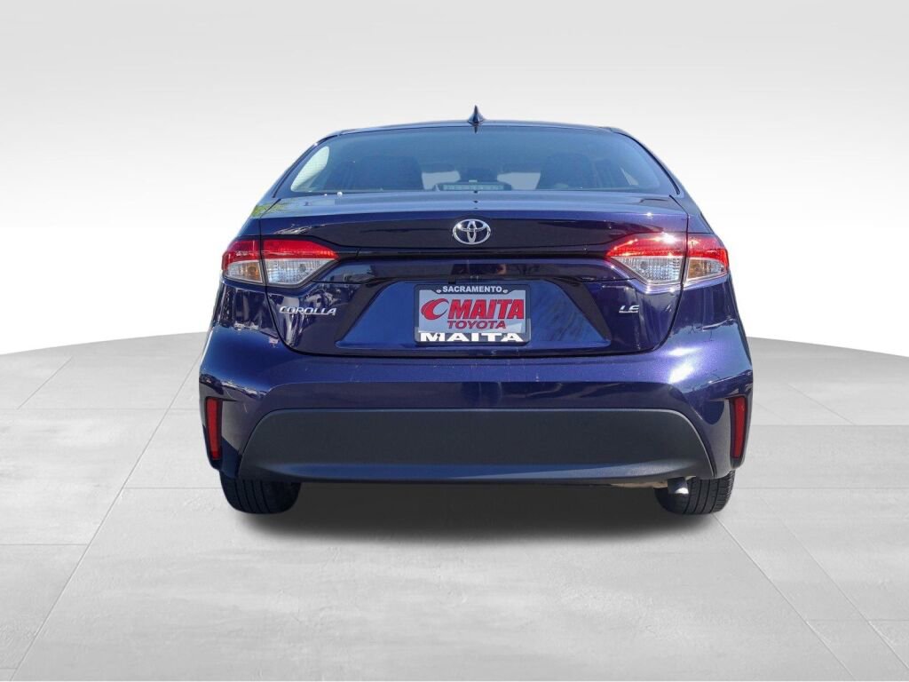 Used 2024 Toyota Corolla LE image 4