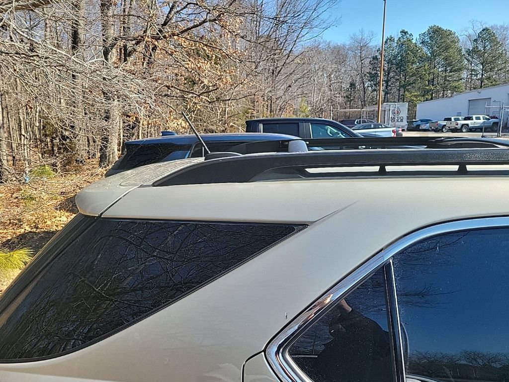 Used 2016 Chevrolet Equinox LT w/ Convenience Package image 11