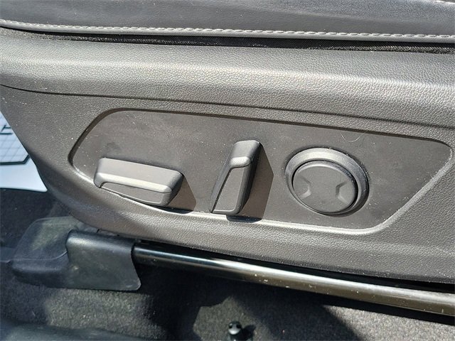 Used 2022 Kia Sorento EX w/ Panoramic Sunroof Package image 6