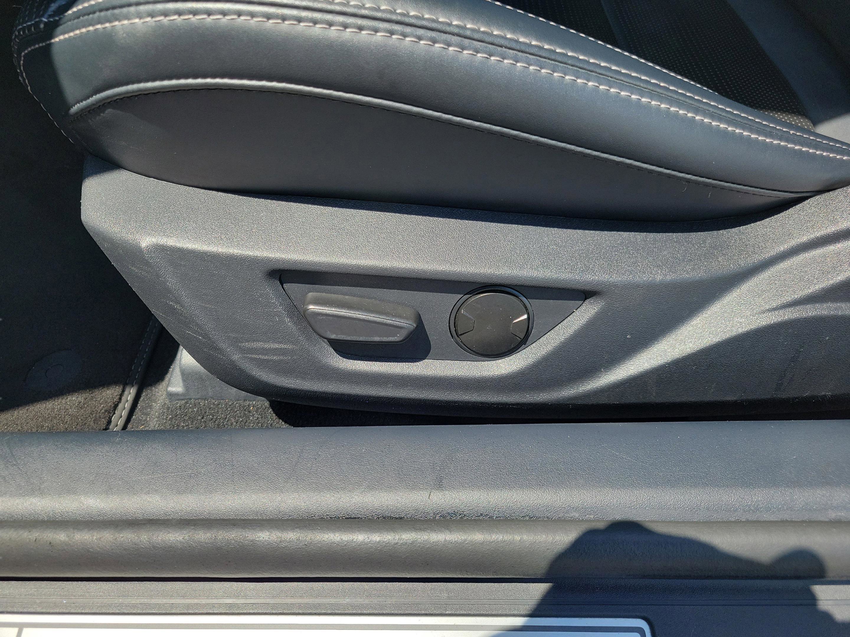 Used 2024 Ford Mustang Premium RWD image 19