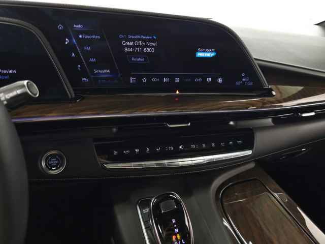 Certified 2024 Cadillac Escalade ESV Premium Luxury Platinum w/ LPO, Floor Liner Package AWD/4WD image 35