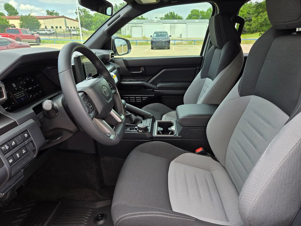 Used 2025 Toyota 4Runner TRD Off-Road AWD/4WD image 9