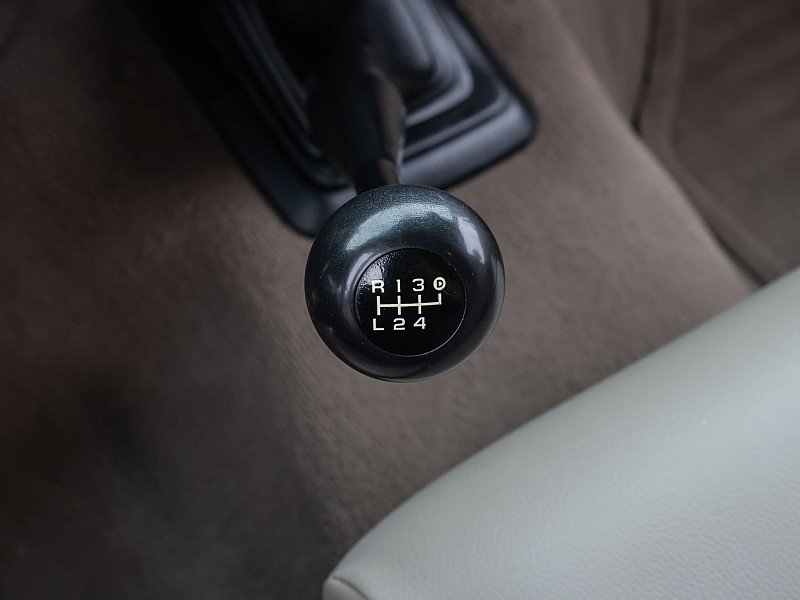 Used 2004 Ford F250 XL image 26