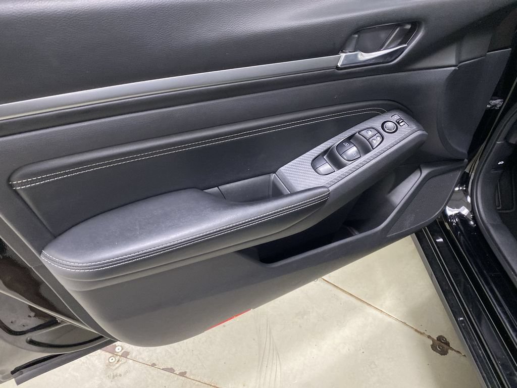 Used 2019 Nissan Altima 2.5 SL FWD image 22