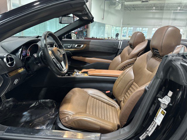 Used 2015 Mercedes-Benz SL 400 w/ Premium I Package image 52