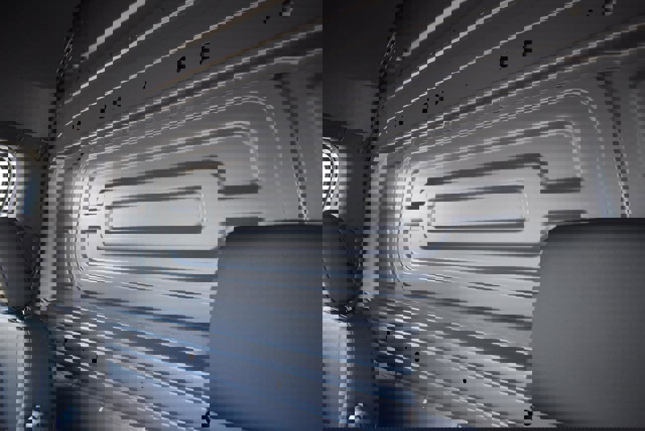 New 2025 Mercedes-Benz Sprinter 2500 image 9