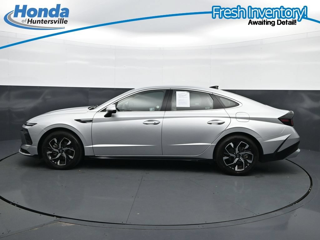 Used 2025 Hyundai Sonata SEL FWD image 6