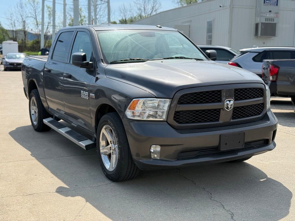Used 2017 RAM 1500 Express w/ Express Value Package image 4