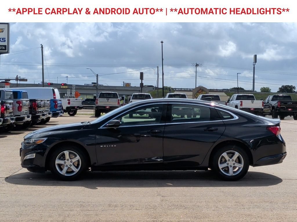 Used 2022 Chevrolet Malibu LS FWD image 5