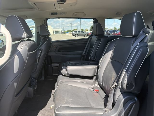 Used 2025 Honda Odyssey Touring image 12