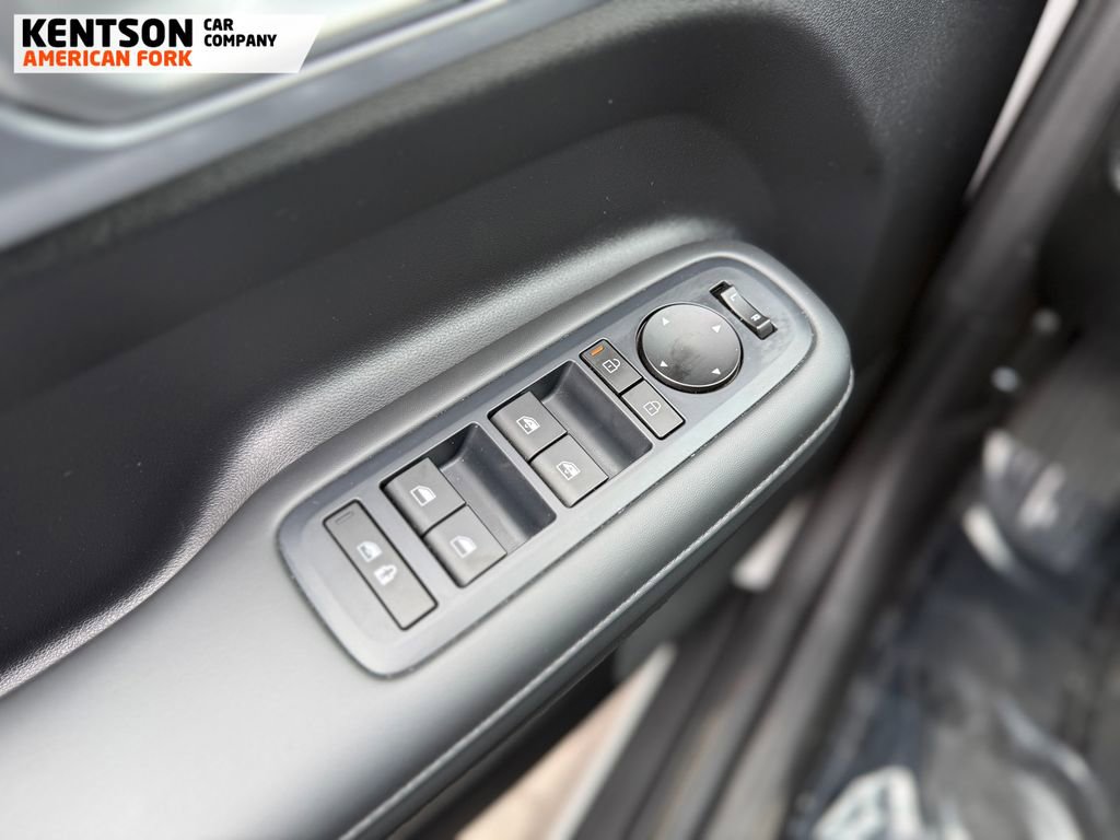 Used 2025 Hyundai Santa Fe SEL image 23