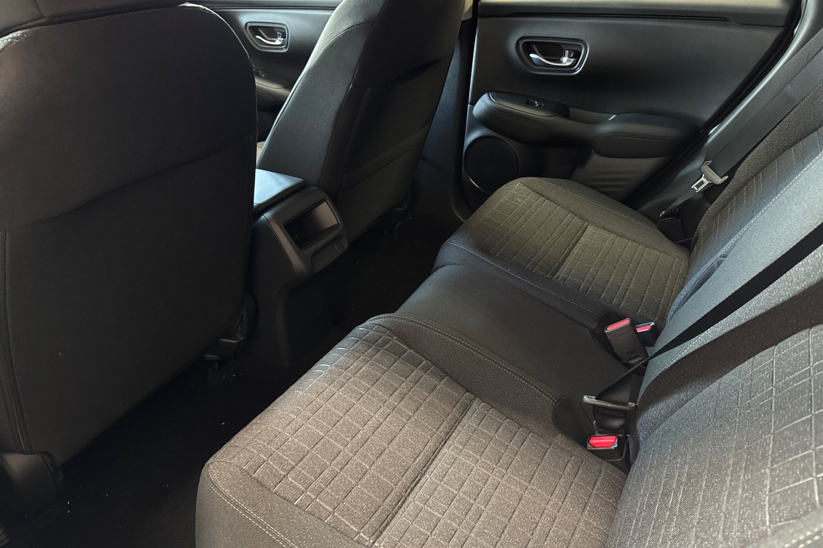New 2027 Honda HR-V LX image 11