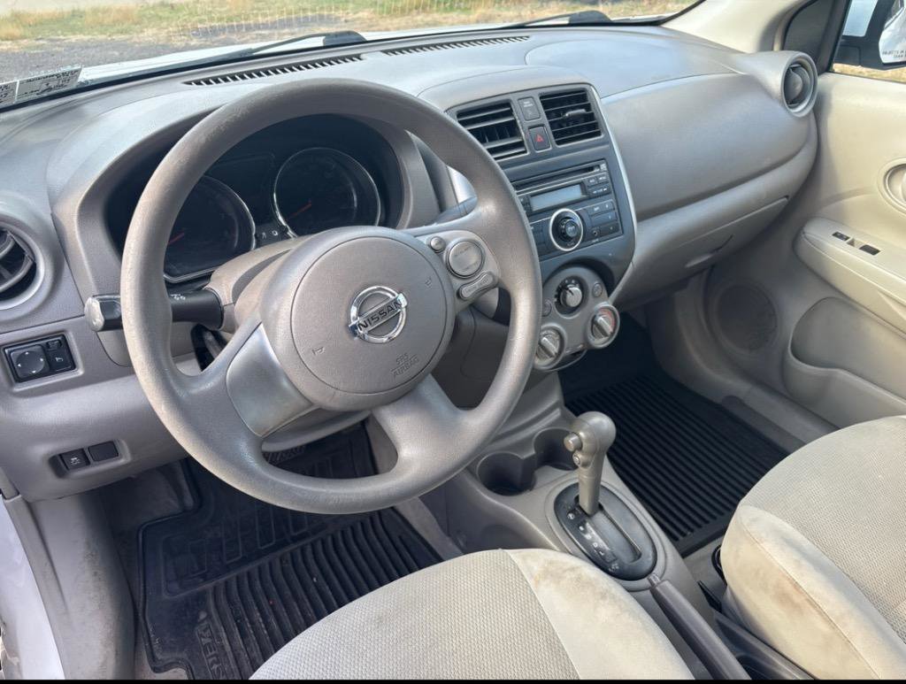 Used 2012 Nissan Versa SV image 15