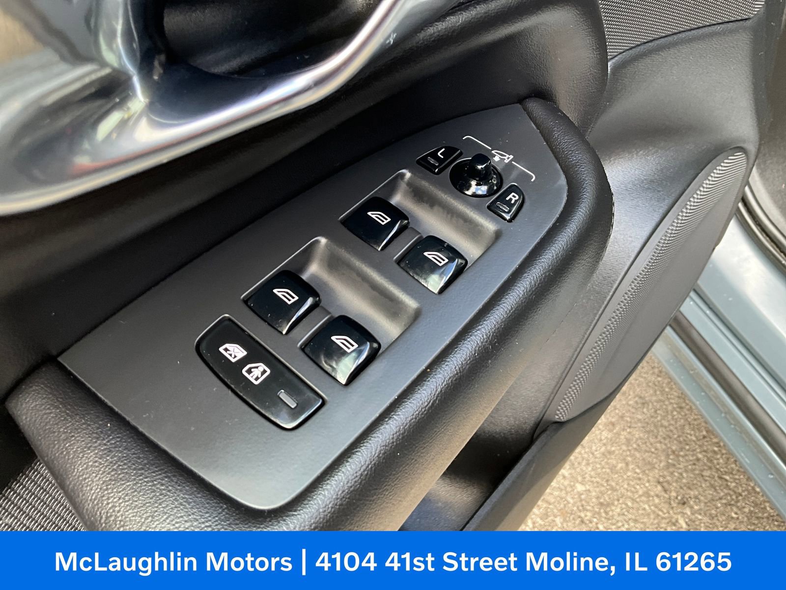 Used 2023 Volvo XC90 B6 Plus w/ Protection Package Premier AWD/4WD image 14