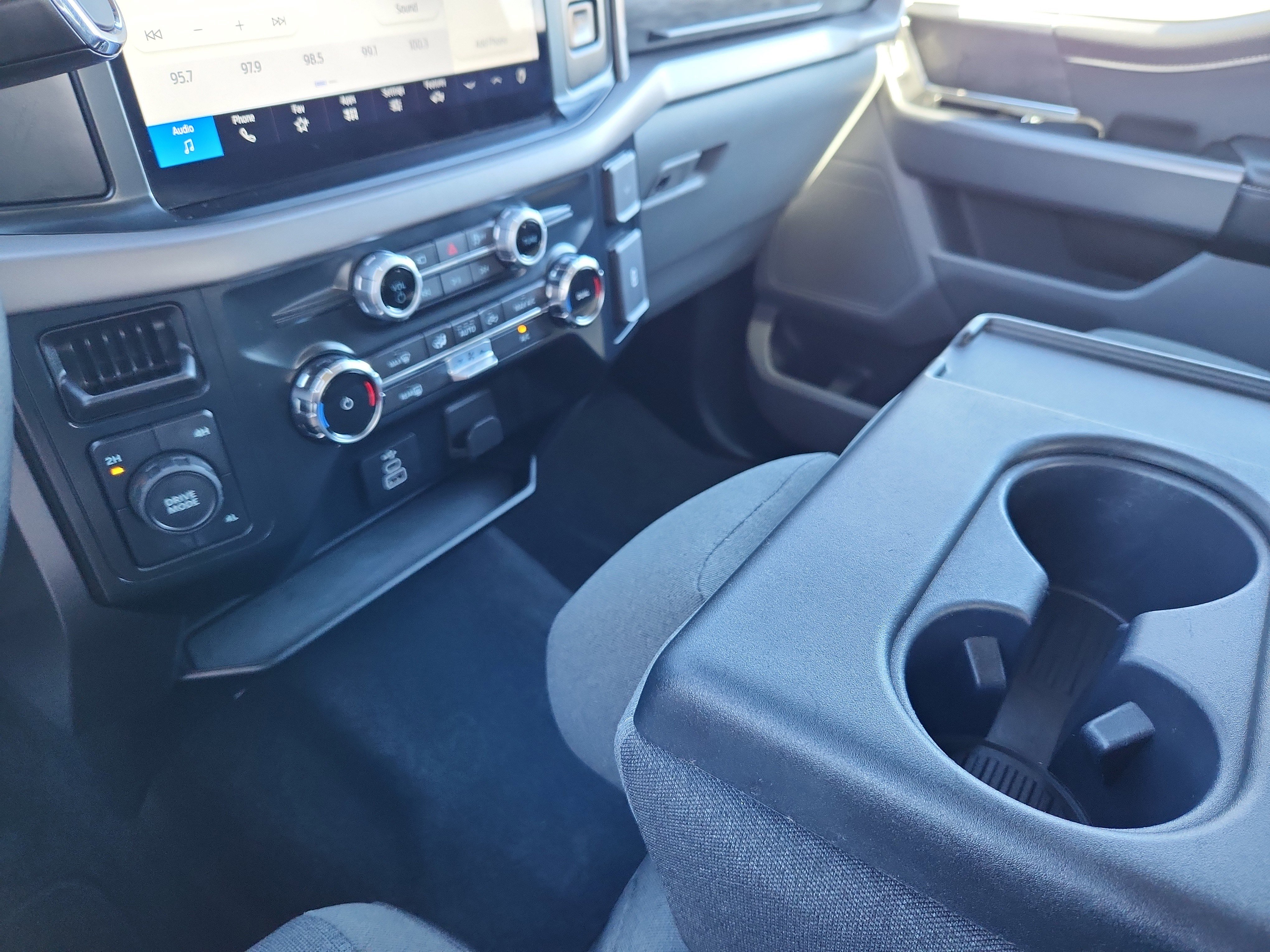 Used 2025 Ford F150 XLT w/ Equipment Group 301A Standard AWD/4WD image 24