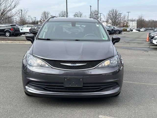 Used 2020 Chrysler Voyager LX w/ Cold Weather Group image 3