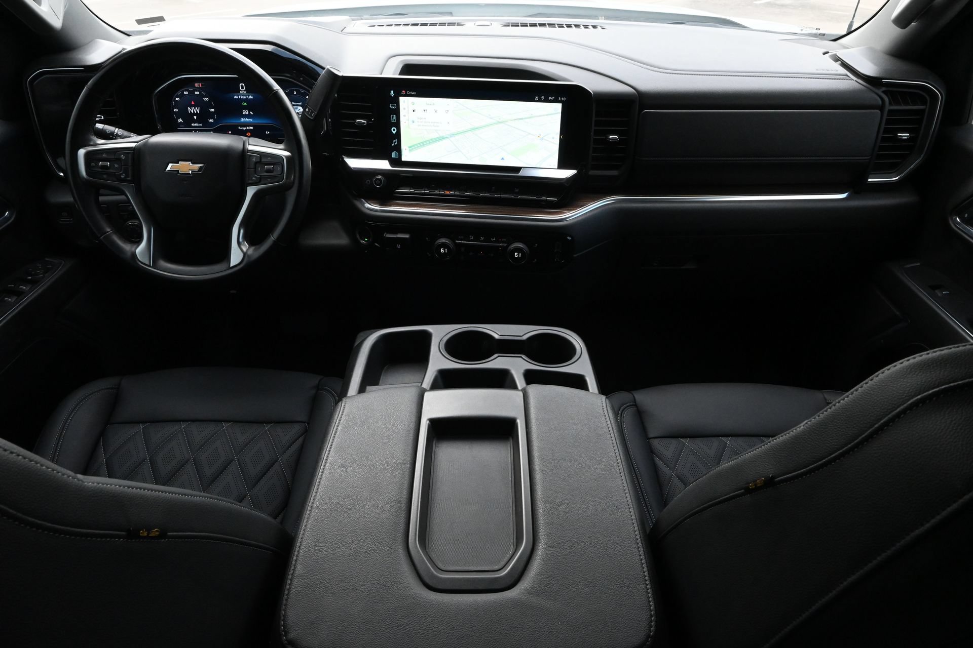 Used 2025 Chevrolet Silverado 1500 LT AWD/4WD image 8