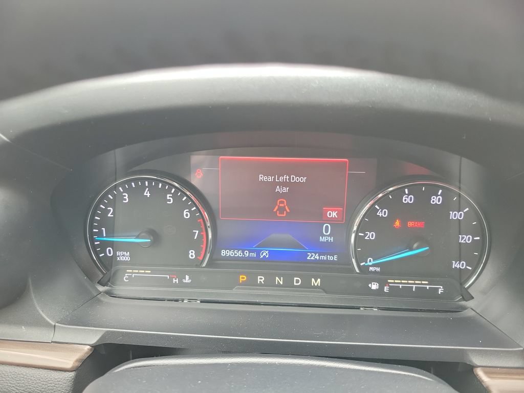 Used 2020 Ford Explorer Limited RWD image 40