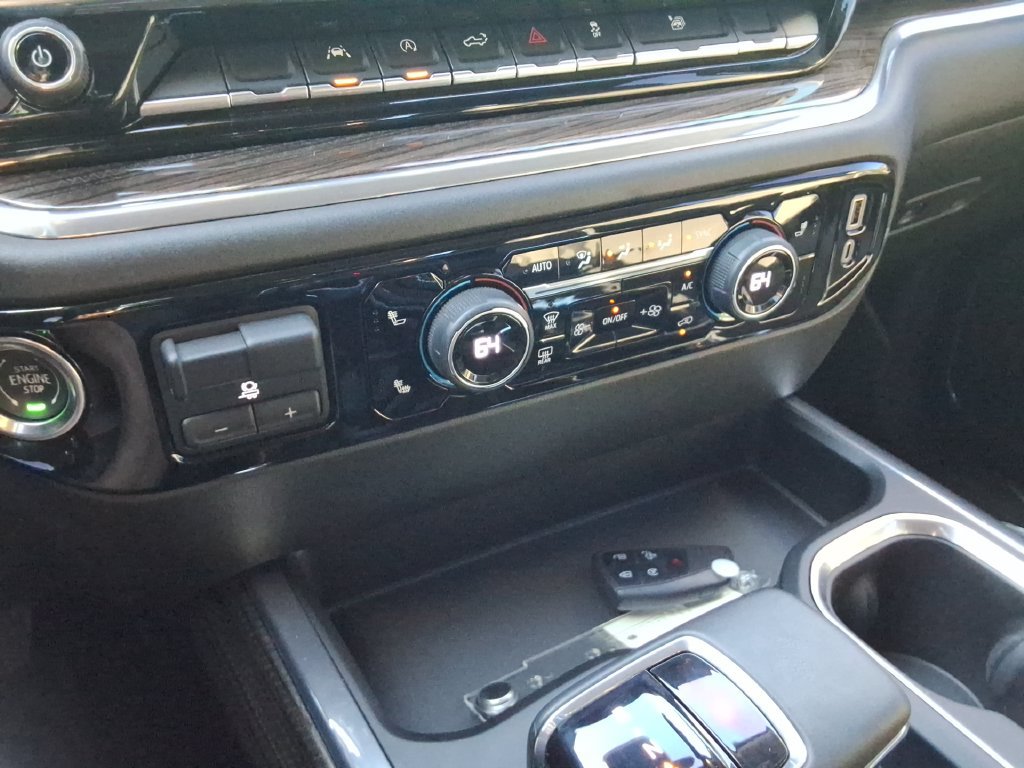 Certified 2024 Chevrolet Silverado 1500 RST w/ Convenience Package II AWD/4WD image 33