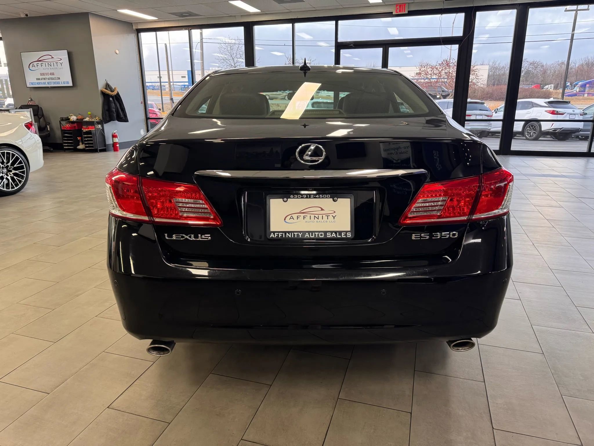 Used 2010 Lexus ES 350 FWD image 4