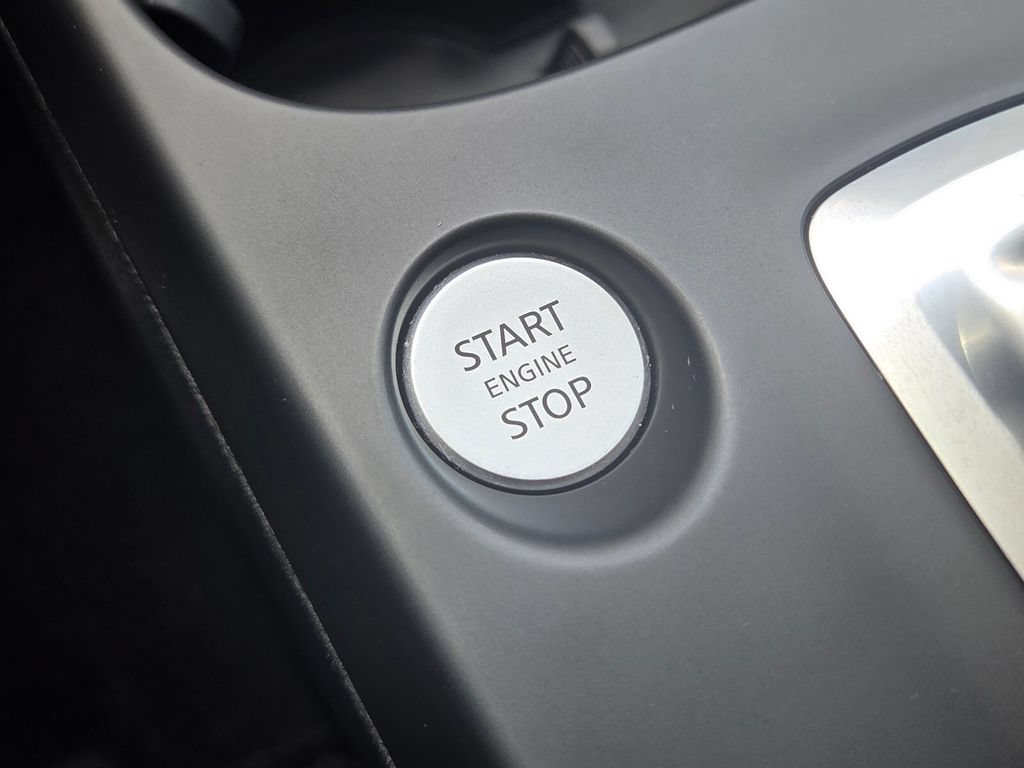 Used 2023 INFINITI QX50 Sensory FWD image 31