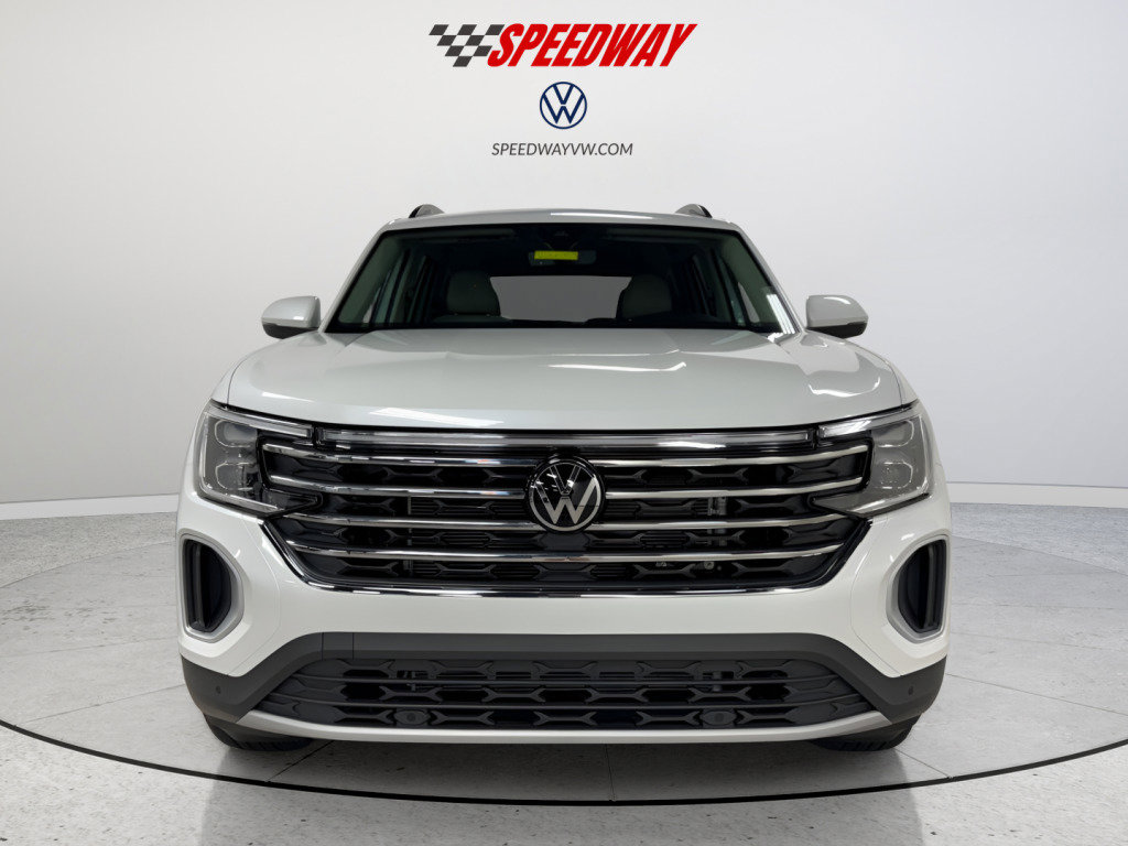 New 2026 Volkswagen Atlas SE image 2