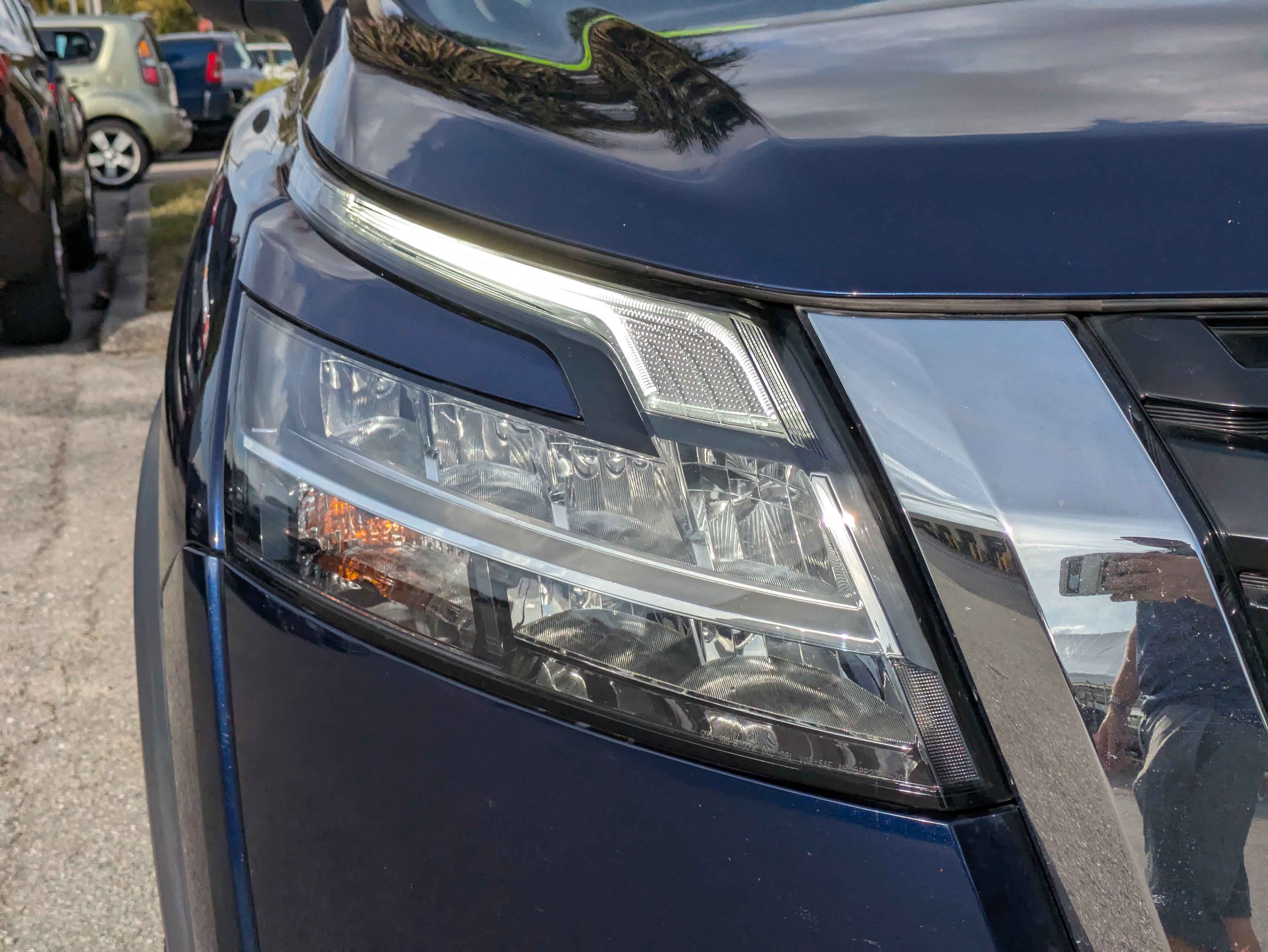 Used 2022 Nissan Pathfinder SL image 10