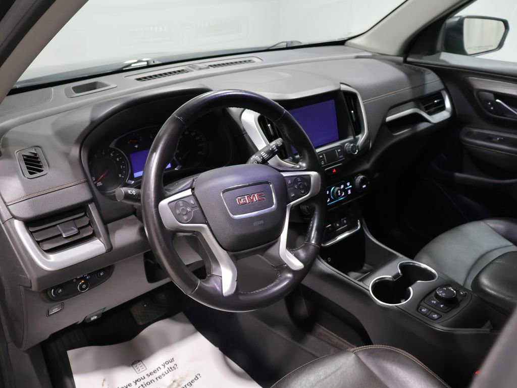 Used 2020 GMC Terrain SLT image 17